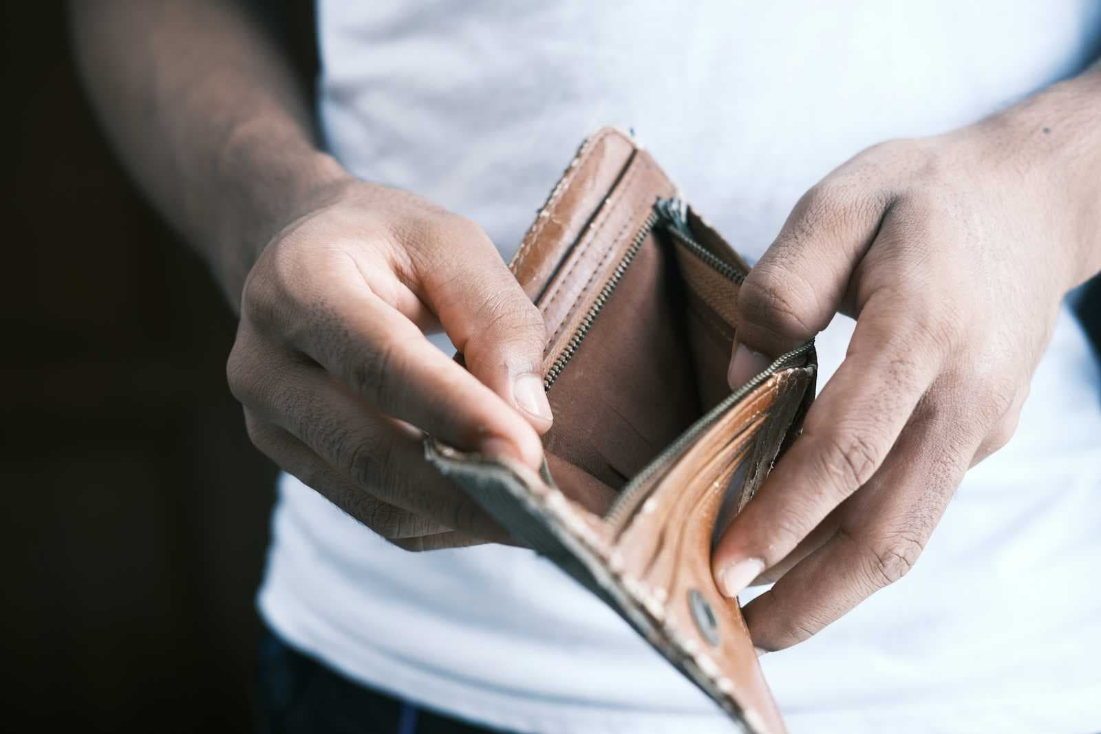 10 Subscriptions You Forgot You're Paying For (And How to Find Them)